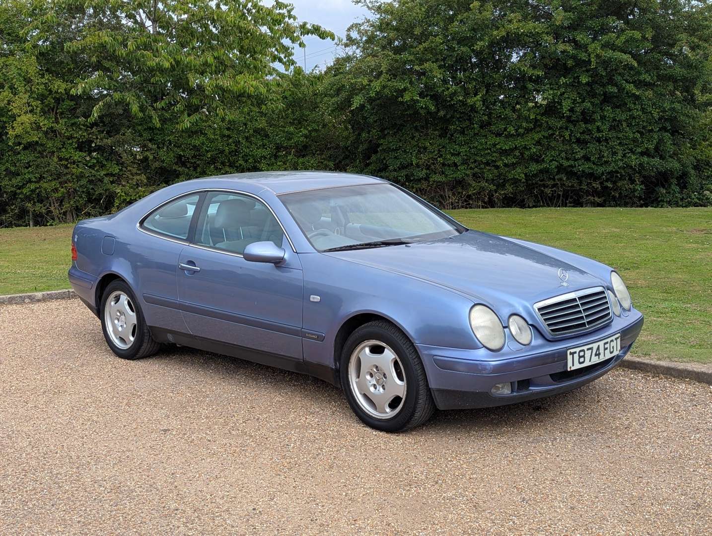 <p>1999 MERCEDES CLK 320 ELEGANCE AUTO</p>