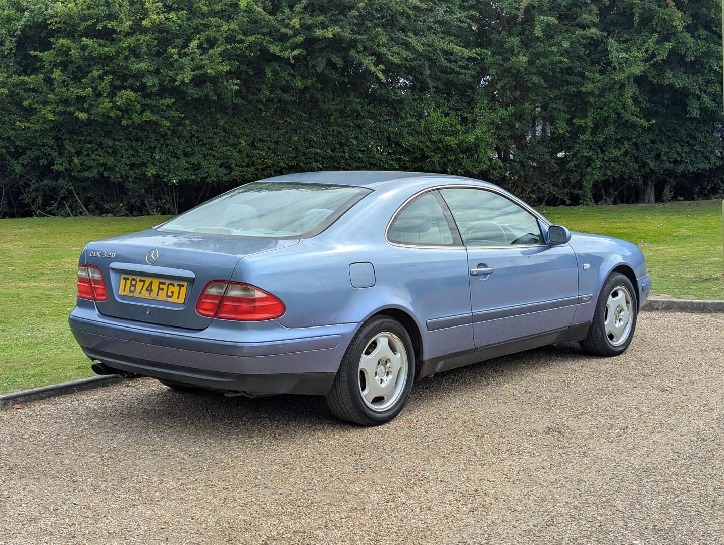 <p>1999 MERCEDES CLK 320 ELEGANCE AUTO</p>