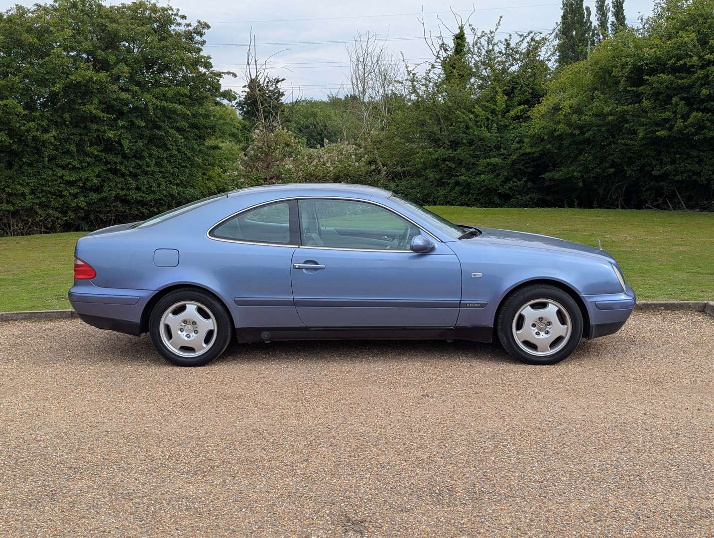 <p>1999 MERCEDES CLK 320 ELEGANCE AUTO</p>