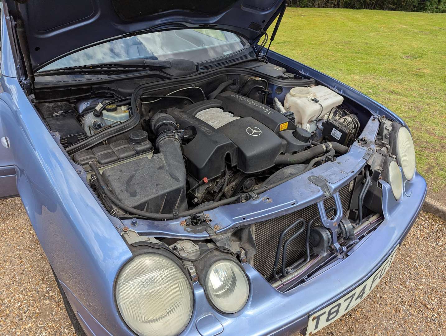 <p>1999 MERCEDES CLK 320 ELEGANCE AUTO</p>