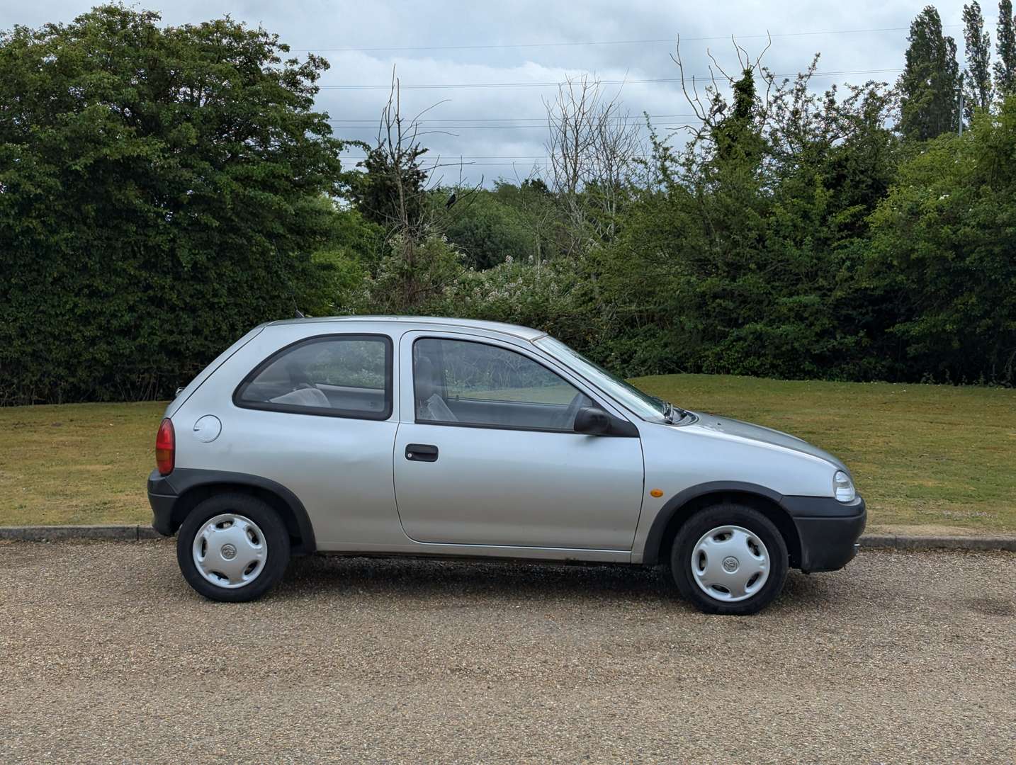 <p>2000 VAUXHALL CORSA ENVOY 16V AUTO</p>