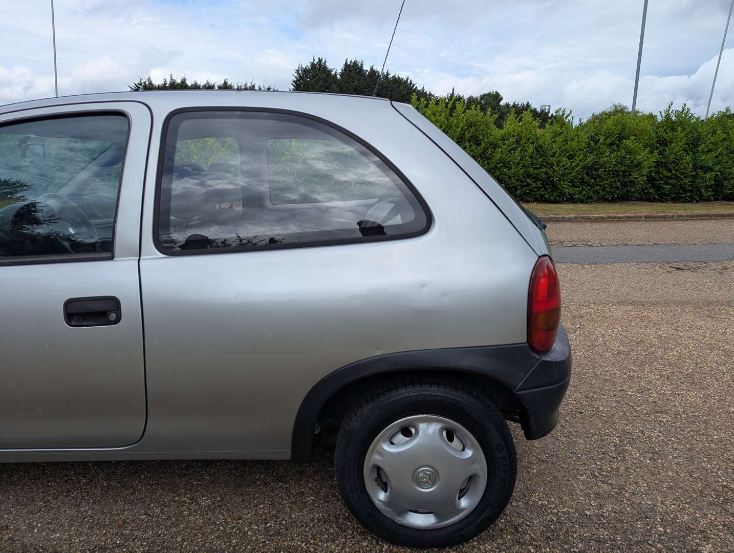<p>2000 VAUXHALL CORSA ENVOY 16V AUTO</p>