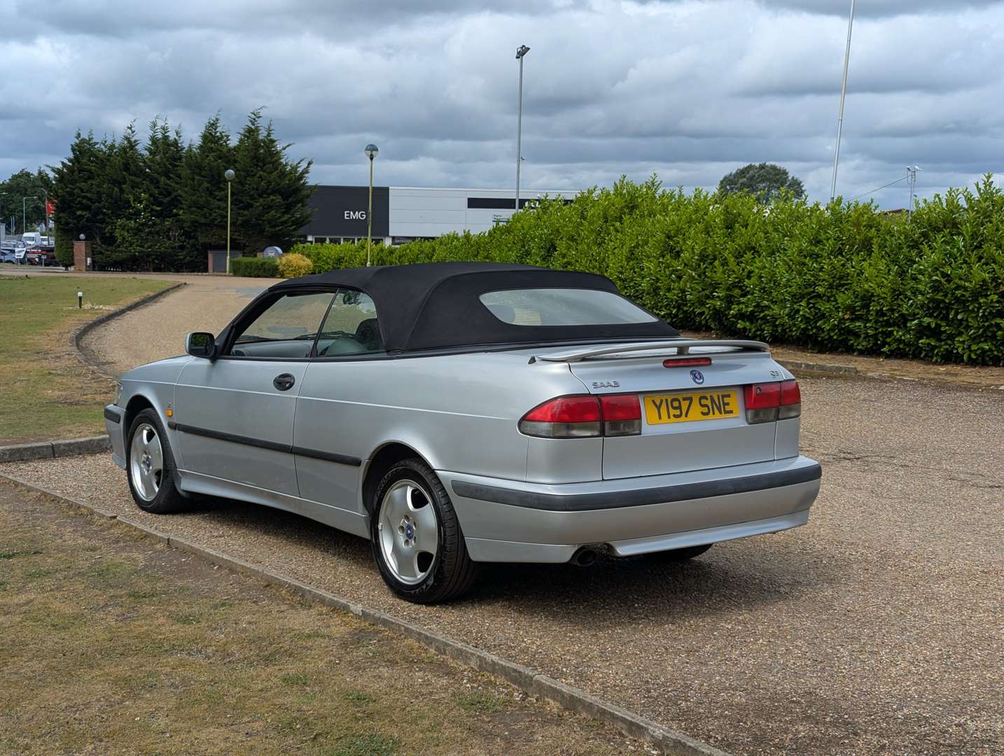 <p>2000 SAAB 9-3 SE CONVERTIBLE</p>
