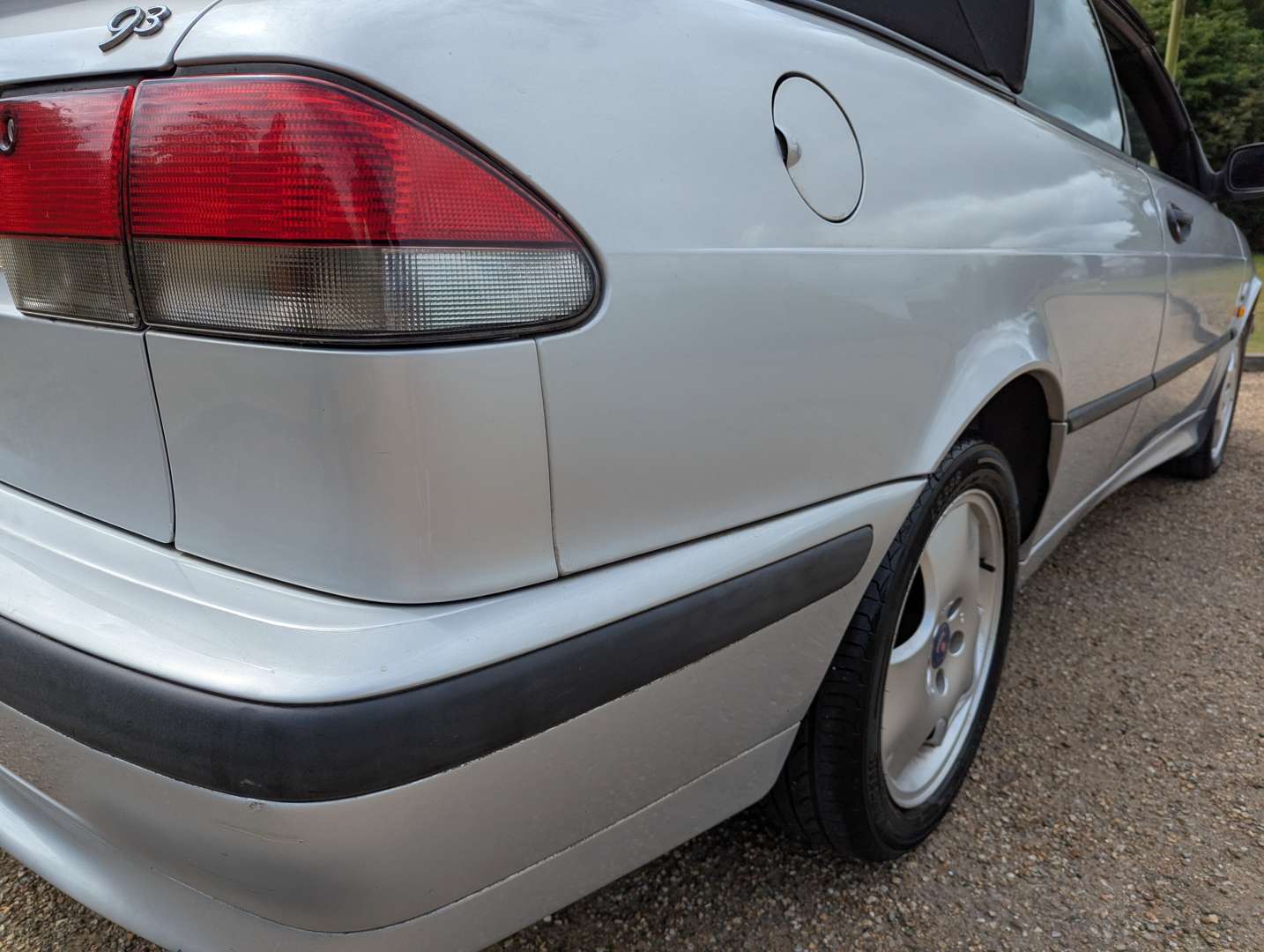 <p>2000 SAAB 9-3 SE CONVERTIBLE</p>
