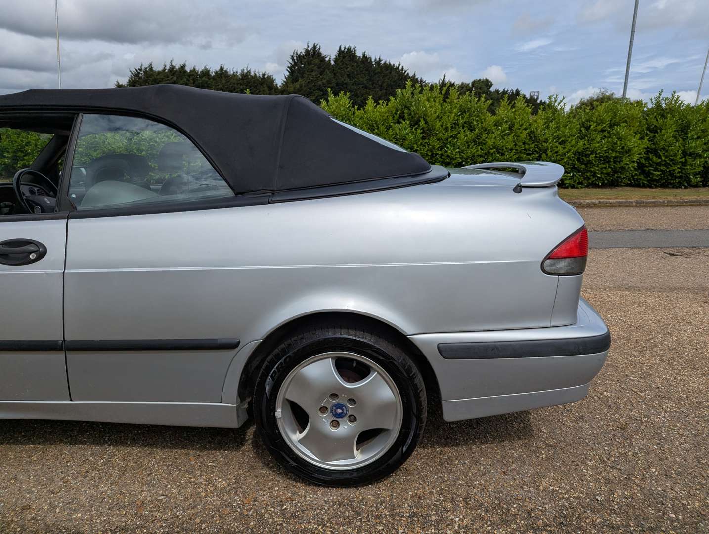 <p>2000 SAAB 9-3 SE CONVERTIBLE</p>