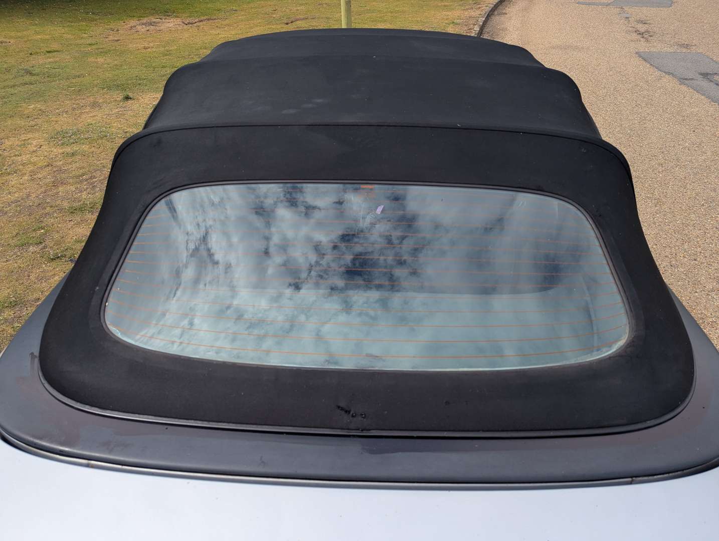 <p>2000 SAAB 9-3 SE CONVERTIBLE</p>
