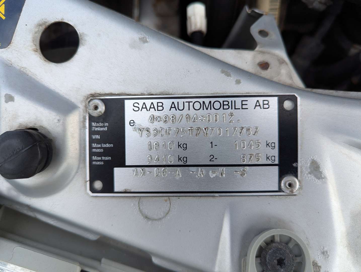 <p>2000 SAAB 9-3 SE CONVERTIBLE</p>