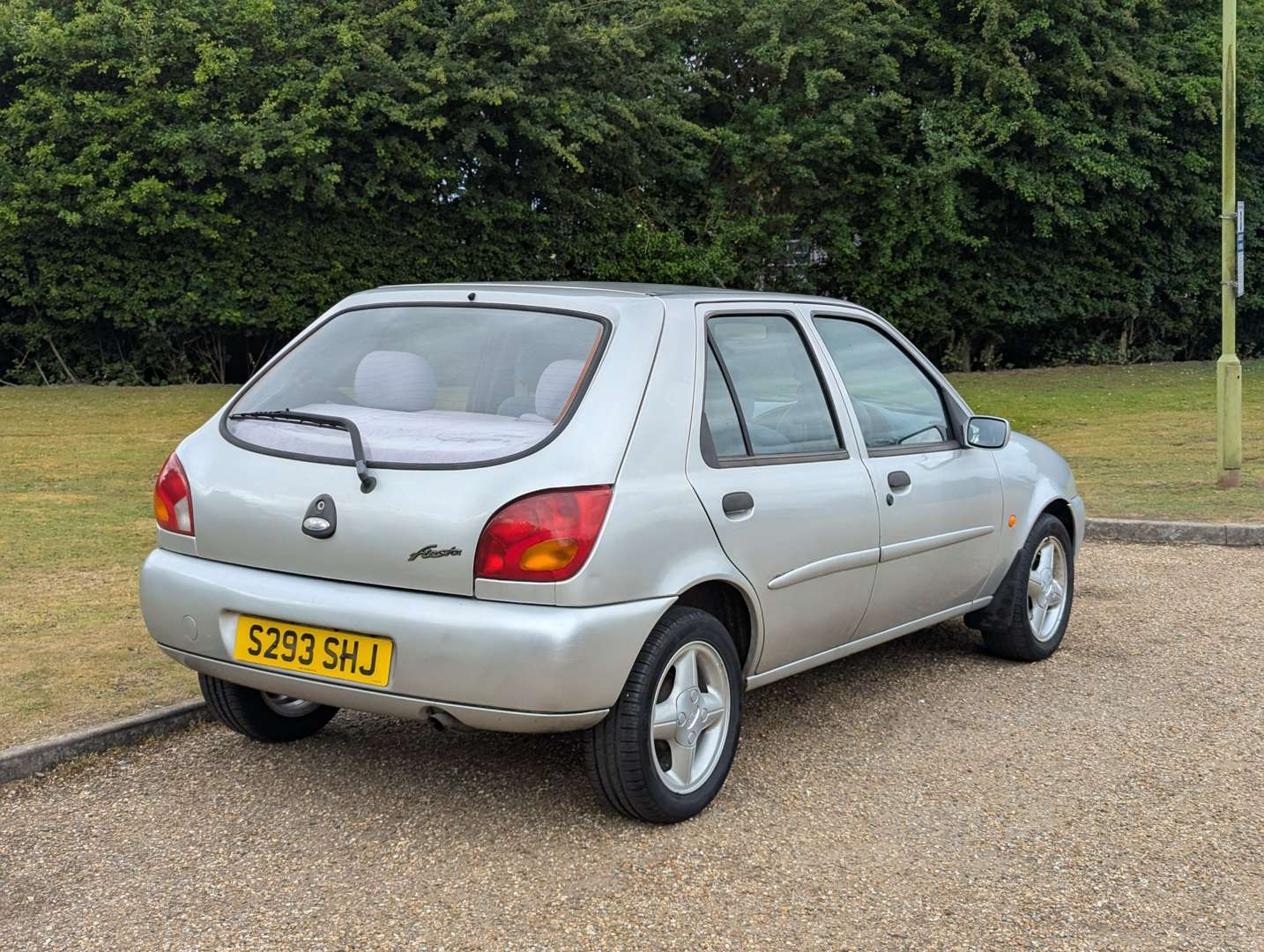 <p>1998 FORD FIESTA GHIA X</p>