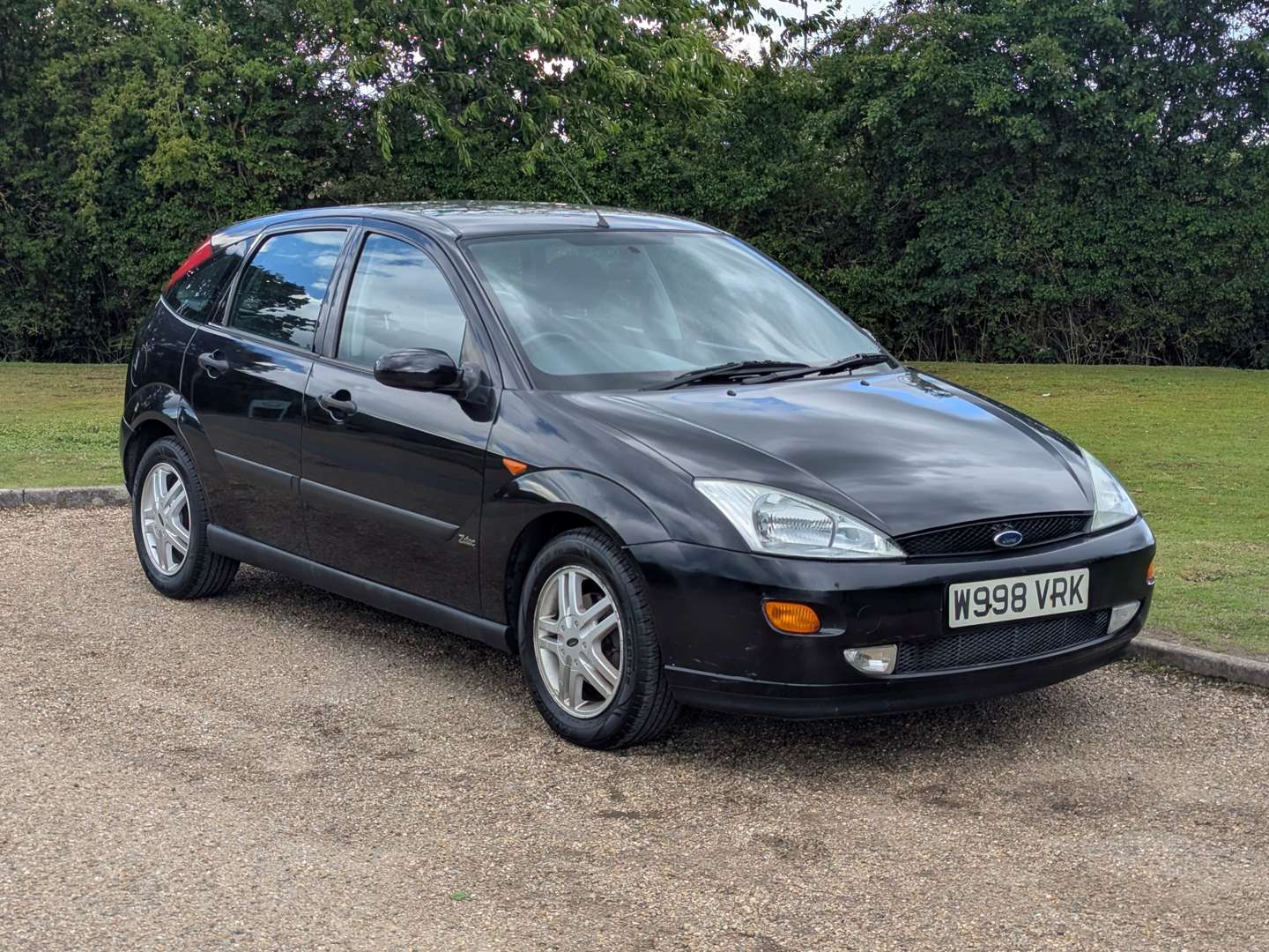 <p>2000 FORD FOCUS ZETEC</p>