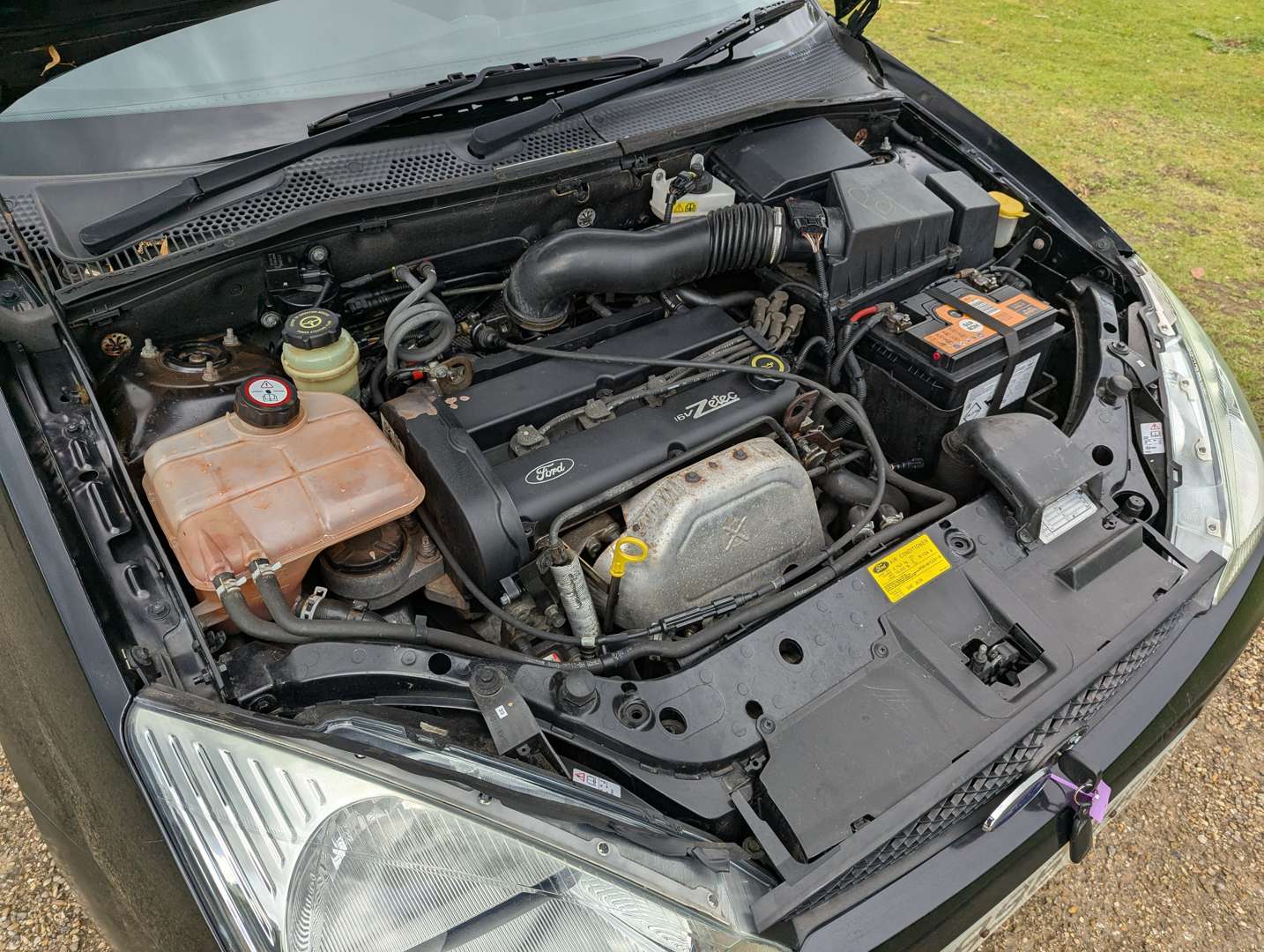 <p>2000 FORD FOCUS ZETEC</p>