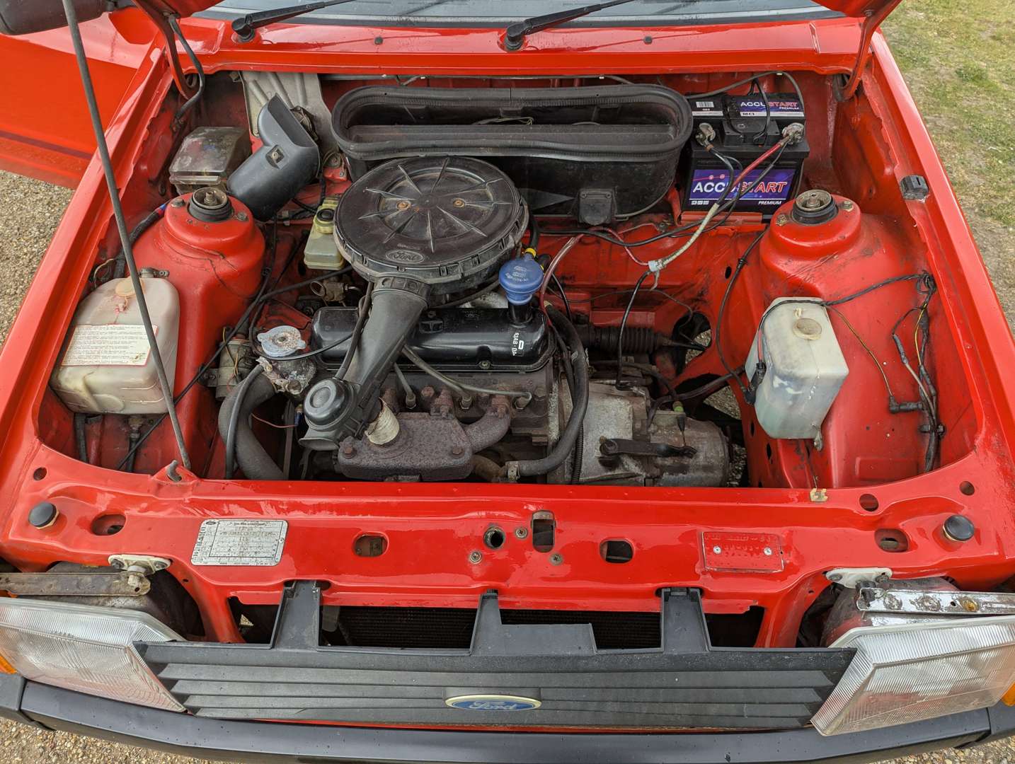 <p>1982 FORD ESCORT L</p>