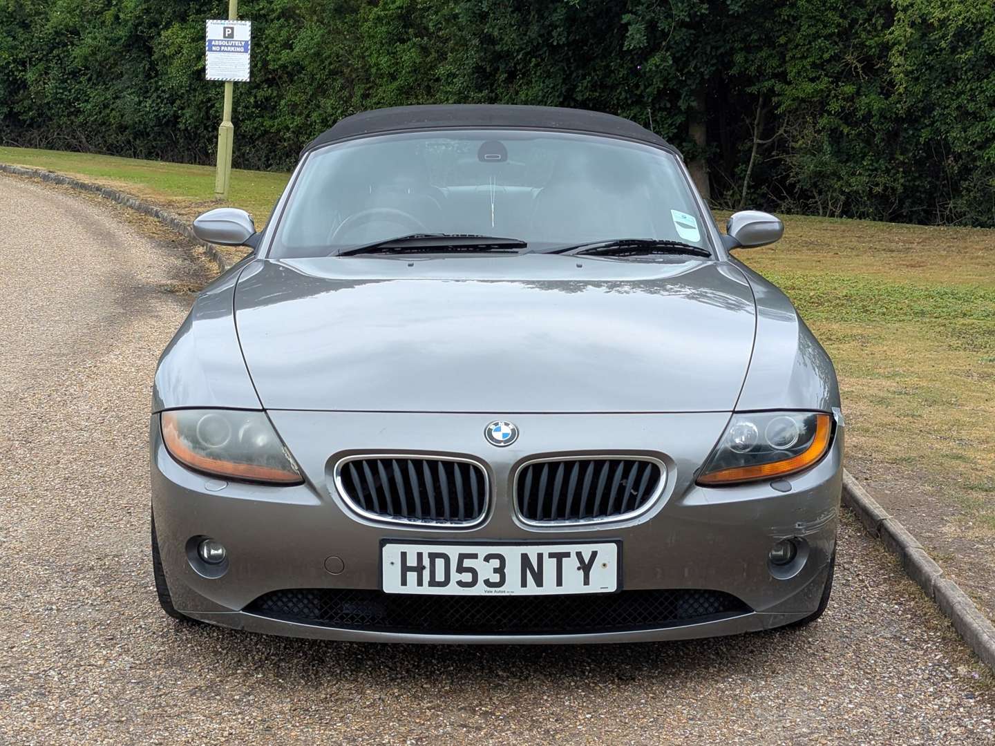 <p>2004 BMW Z4 2.5I AUTO</p>