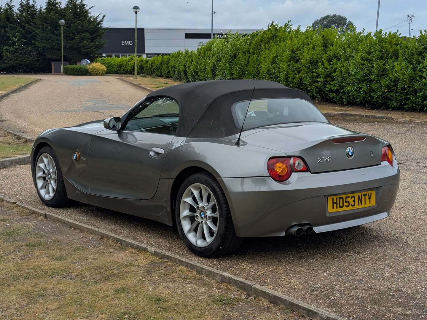 <p>2004 BMW Z4 2.5I AUTO</p>