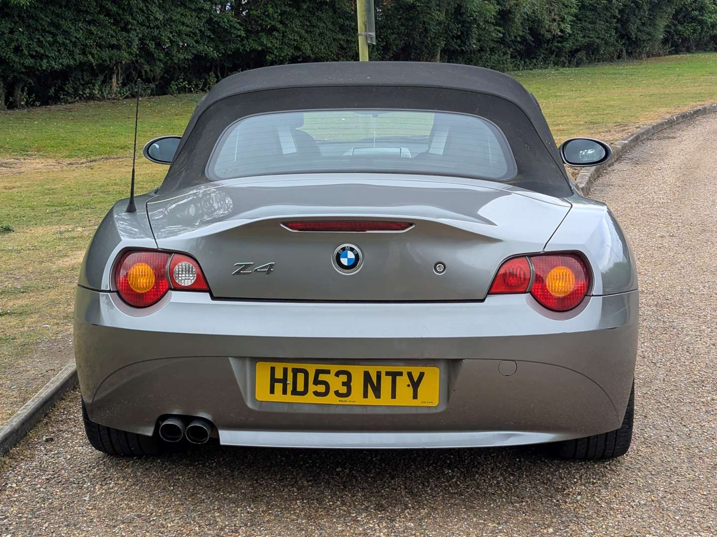 <p>2004 BMW Z4 2.5I AUTO</p>