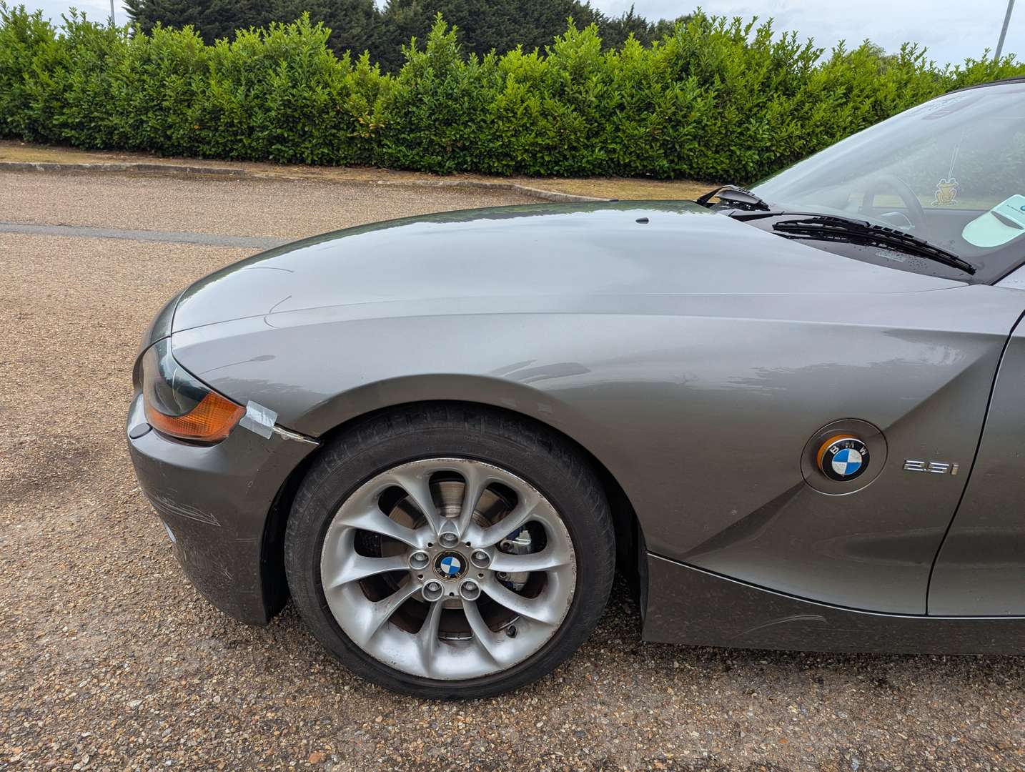 <p>2004 BMW Z4 2.5I AUTO</p>