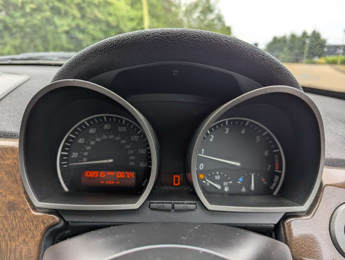 <p>2004 BMW Z4 2.5I AUTO</p>