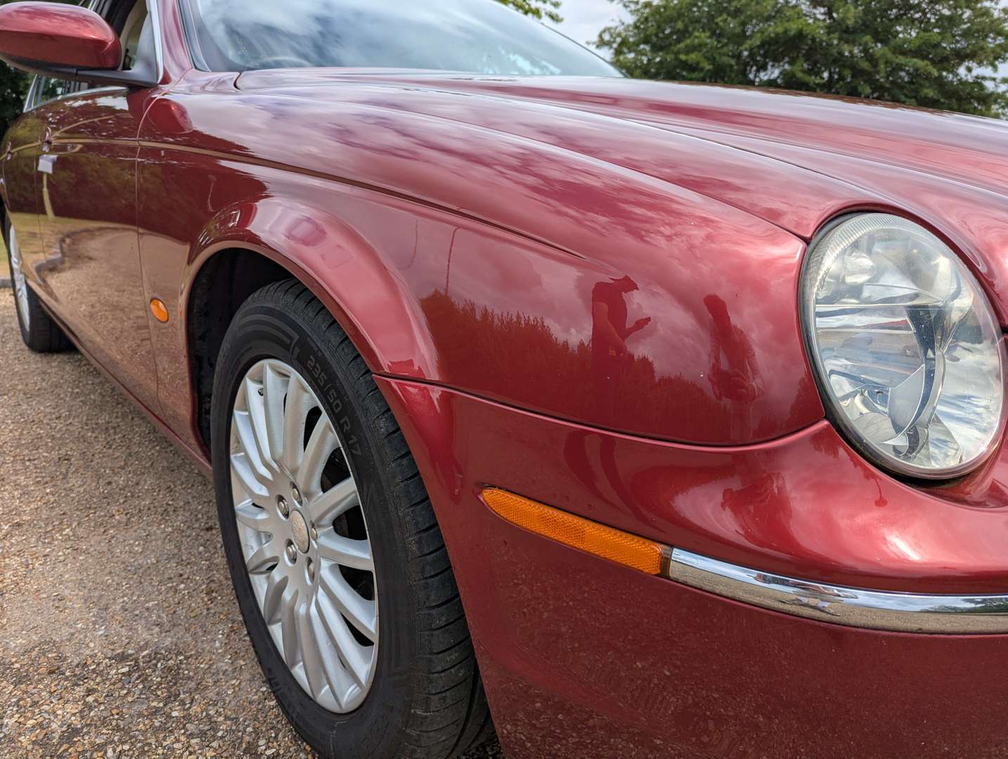 <p>2004 JAGUAR S-TYPE 2.5 V6 SE AUTO</p>