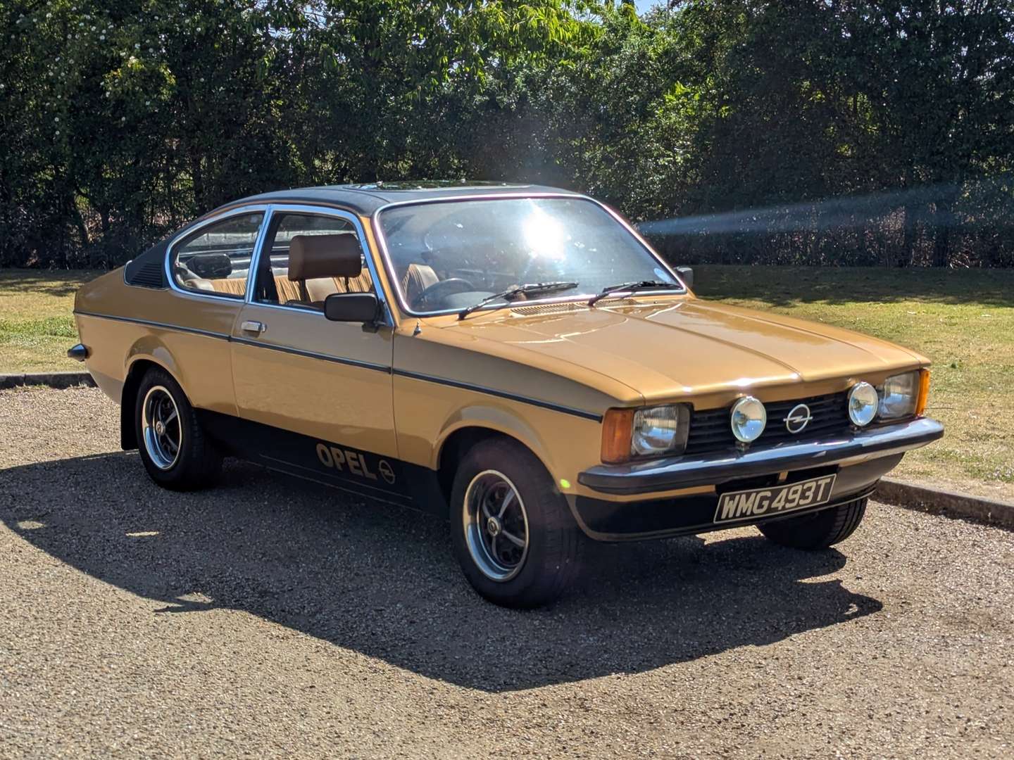 <p>1979 OPEL KADETT C</p>