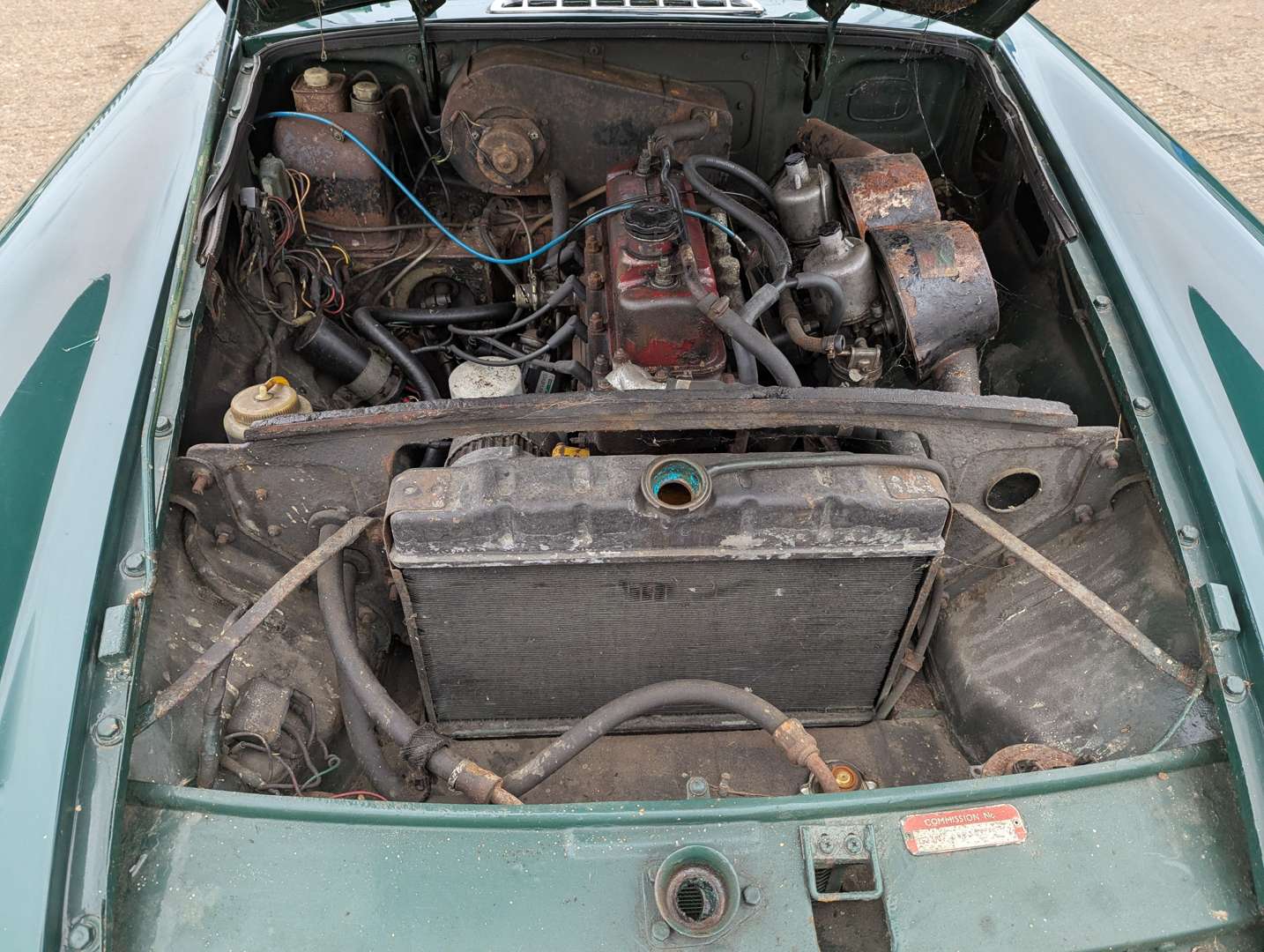 <p>1970 MG B ROADSTER</p>