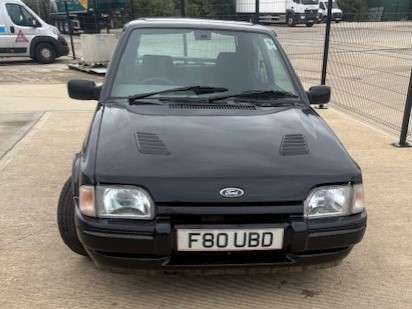 <p>1988 FORD ESCORT RS TURBO</p>