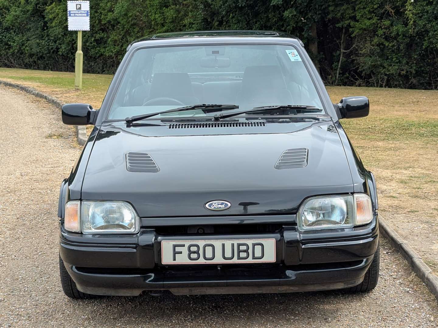 <p>1988 FORD ESCORT RS TURBO</p>