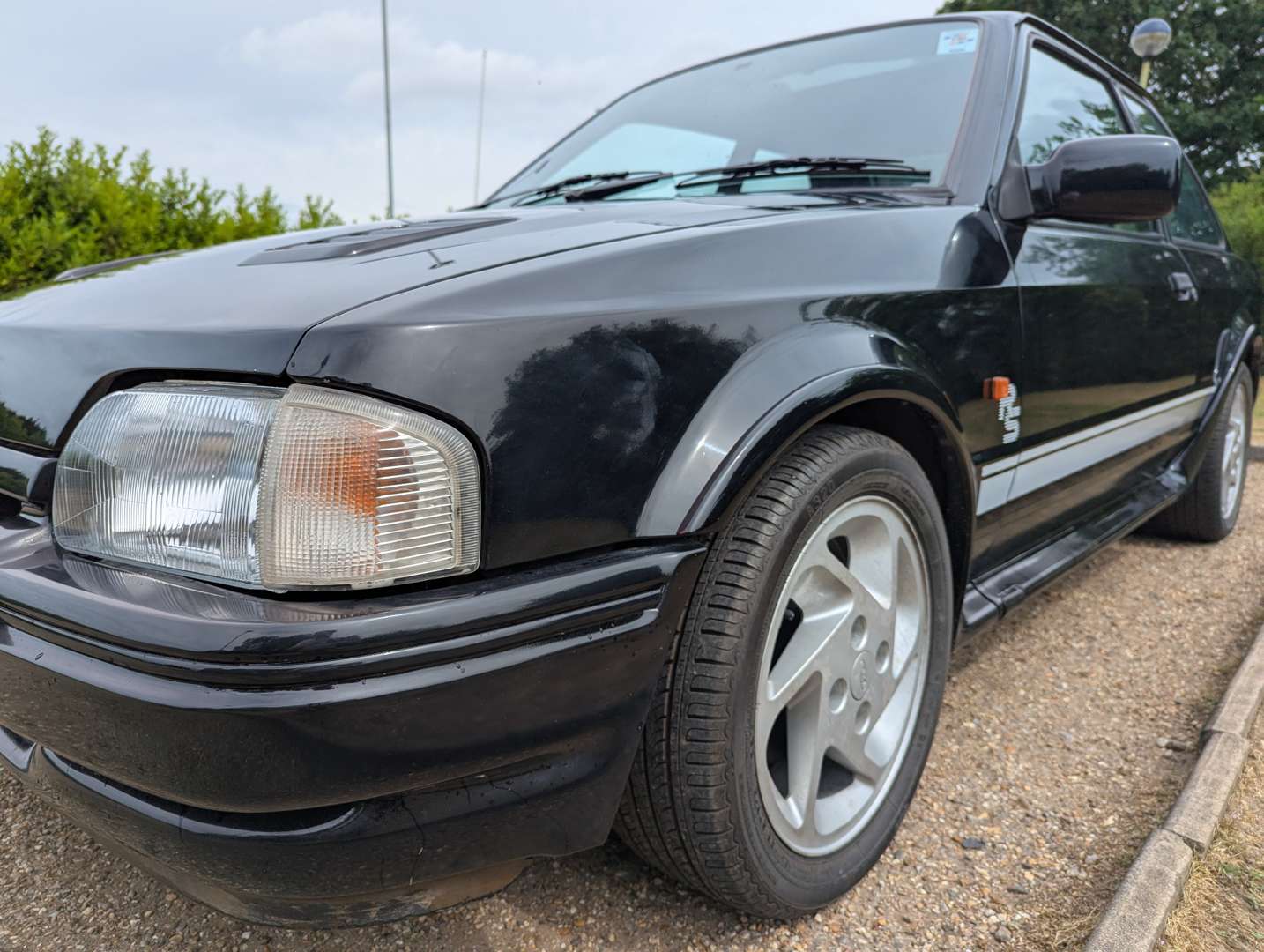 <p>1988 FORD ESCORT RS TURBO</p>