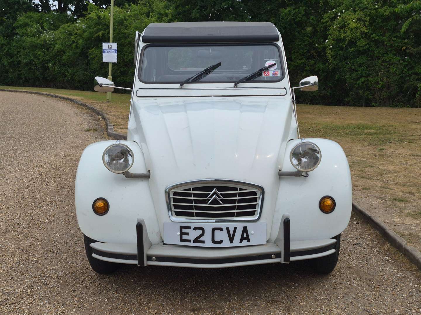 <p>1987 CITROEN 2CV6 SPÉCIAL</p>