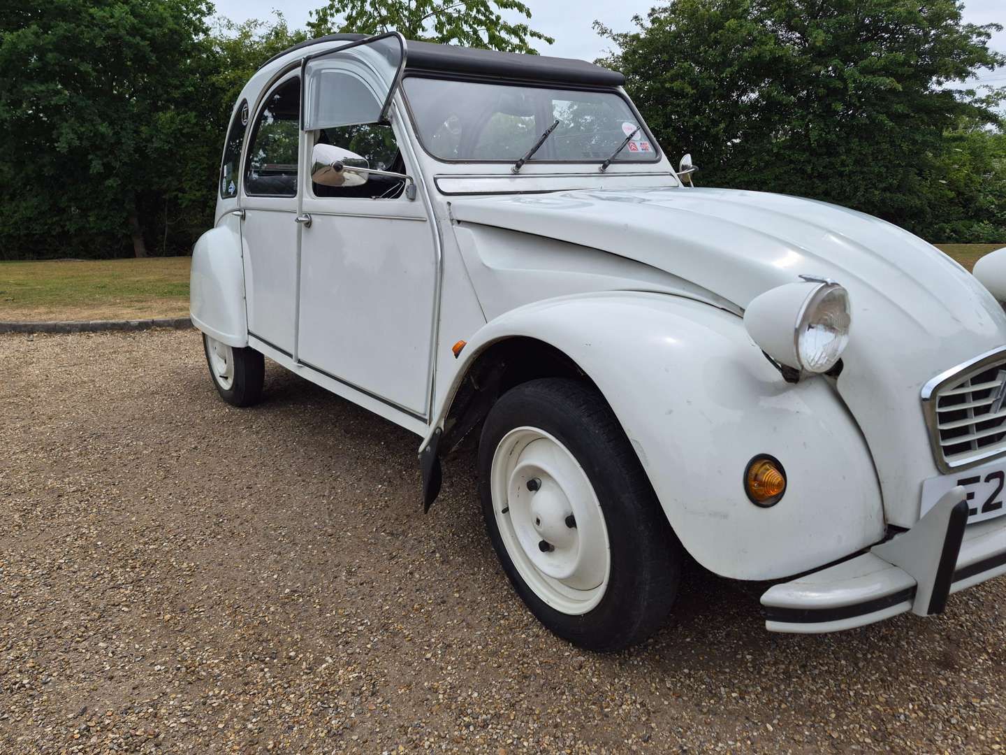 <p>1987 CITROEN 2CV6 SPÉCIAL</p>