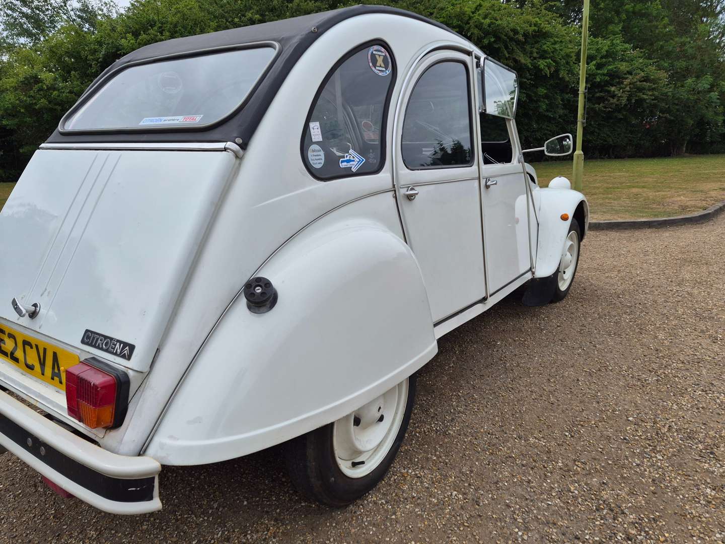 <p>1987 CITROEN 2CV6 SPÉCIAL</p>