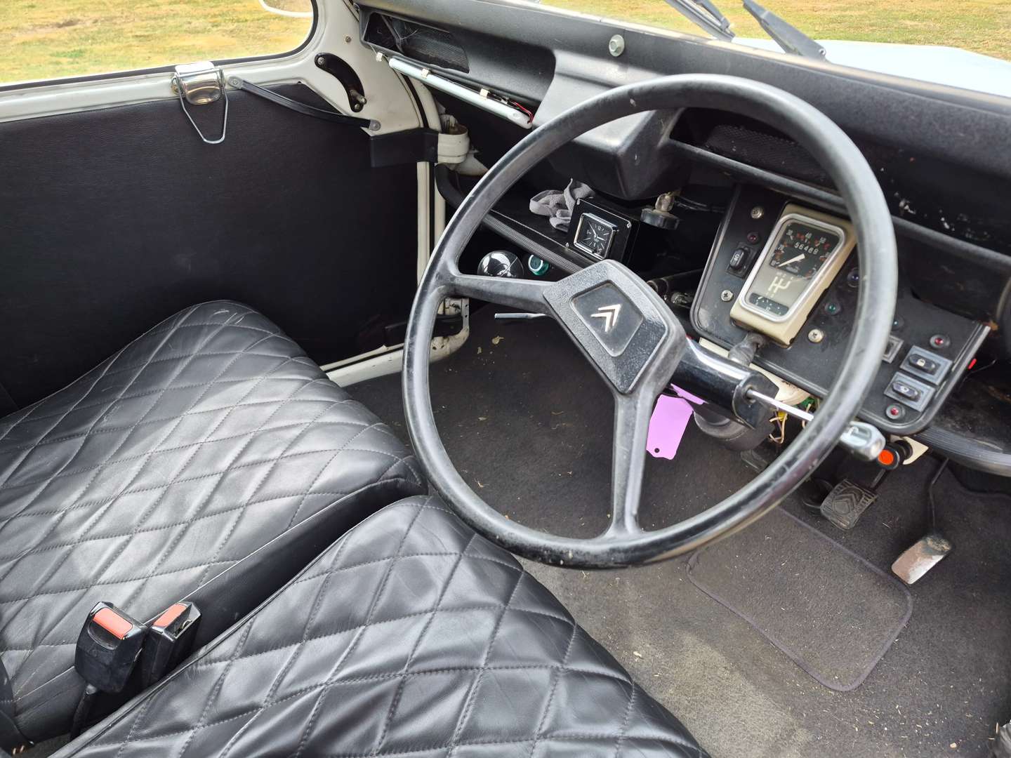 <p>1987 CITROEN 2CV6 SPÉCIAL</p>