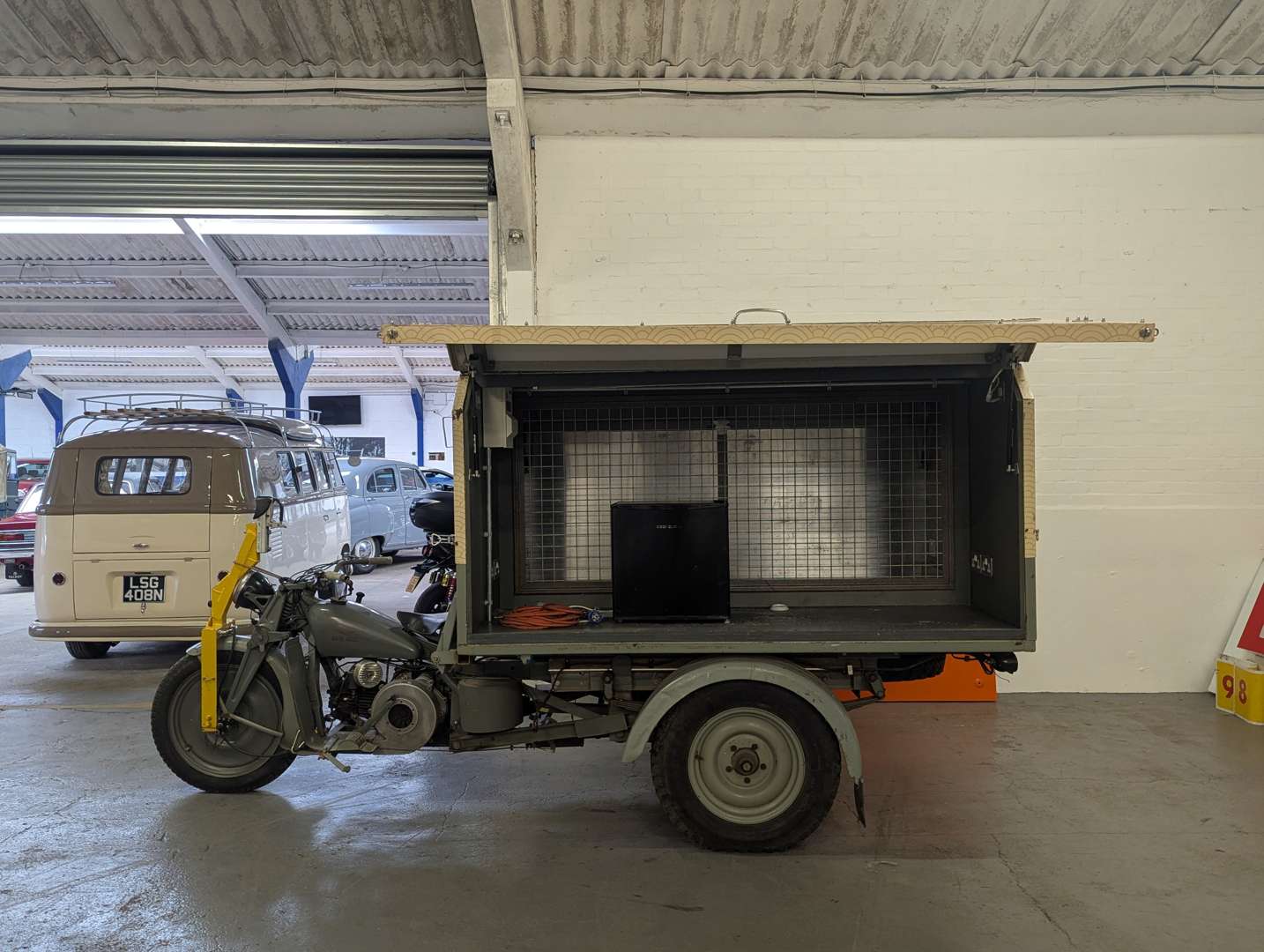 <p>1948 MOTO GUZZI ECOLE ICE CREAM CART</p>
