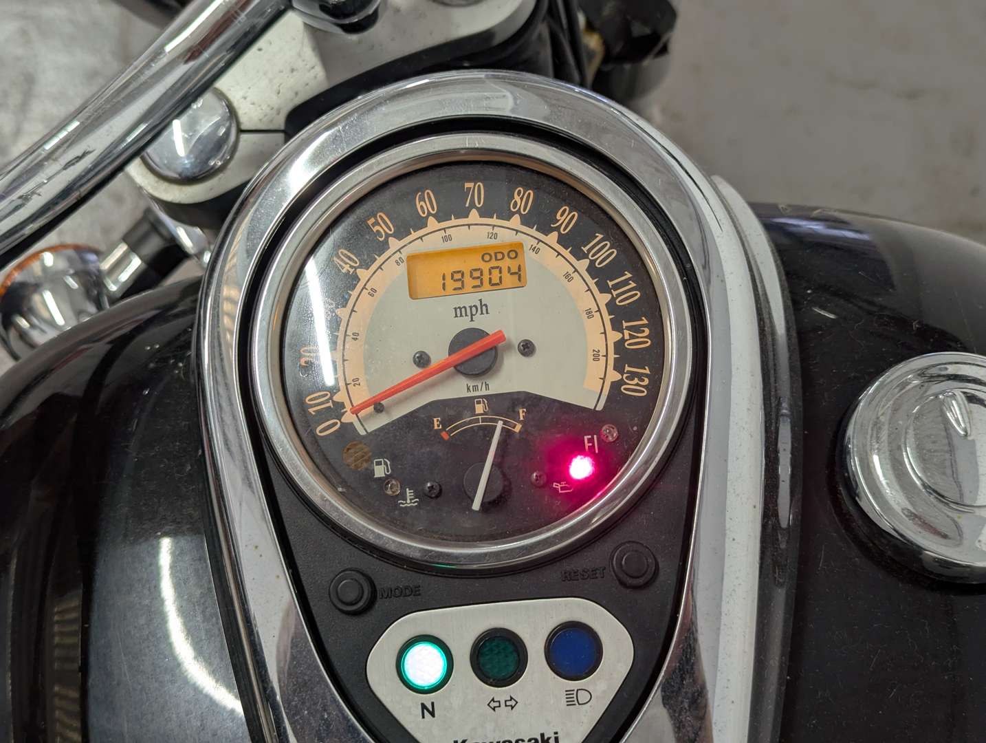 <p>2011 KAWASAKI VN900 BBF CLASSIC</p>