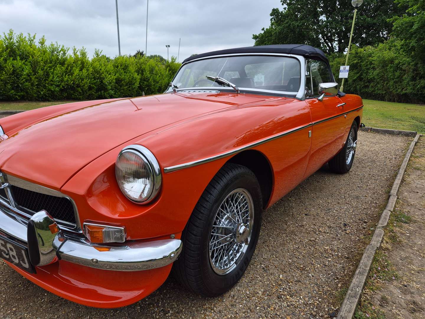 <p>1970 MG B ROADSTER</p>