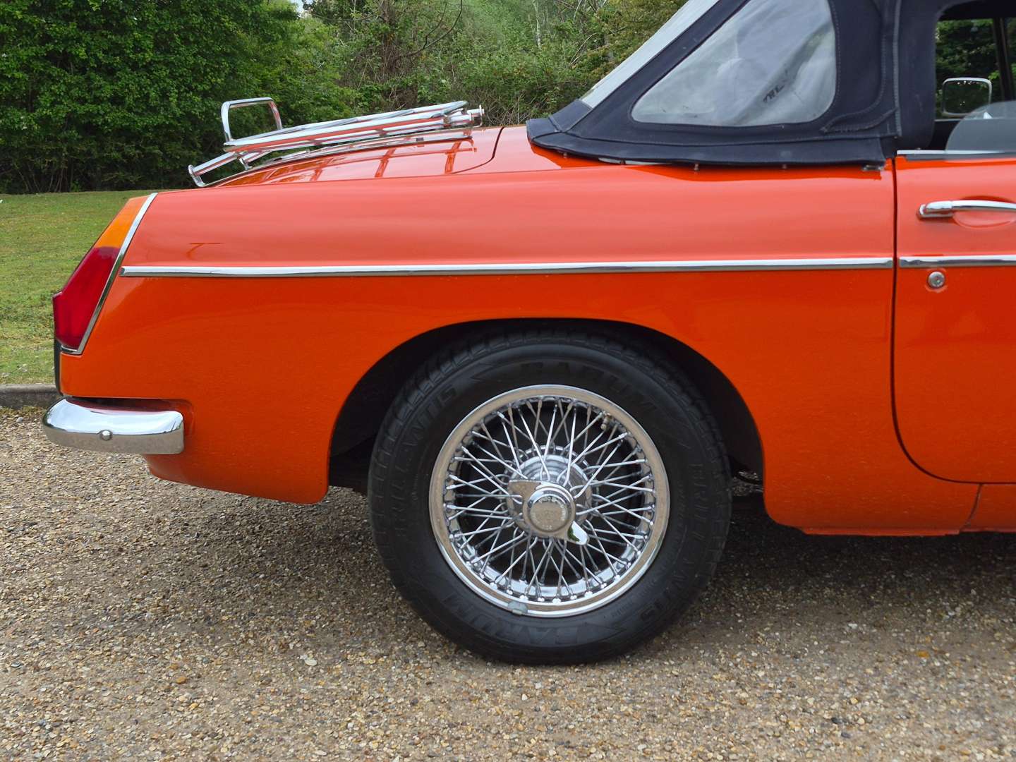 <p>1970 MG B ROADSTER</p>