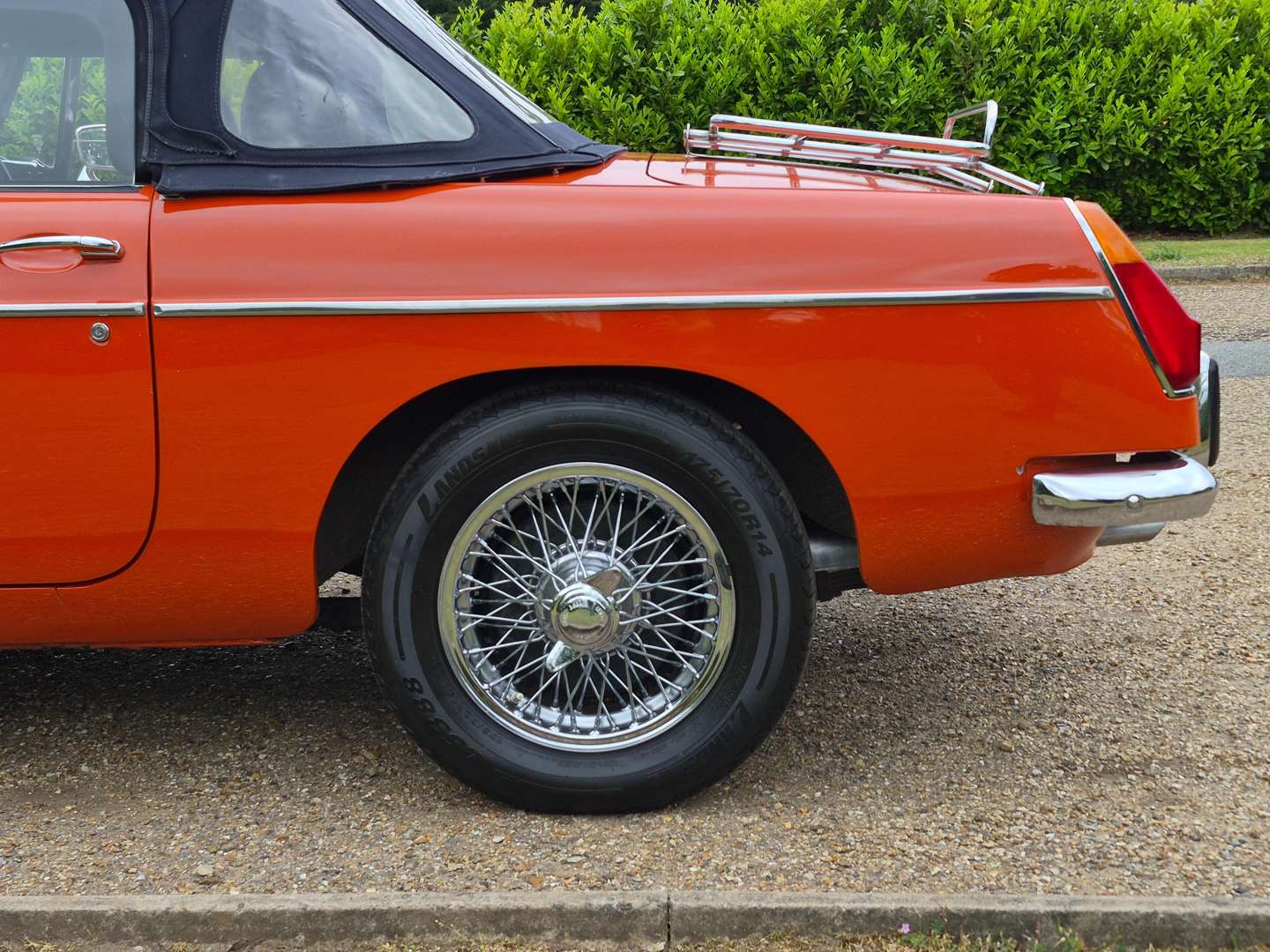 <p>1970 MG B ROADSTER</p>