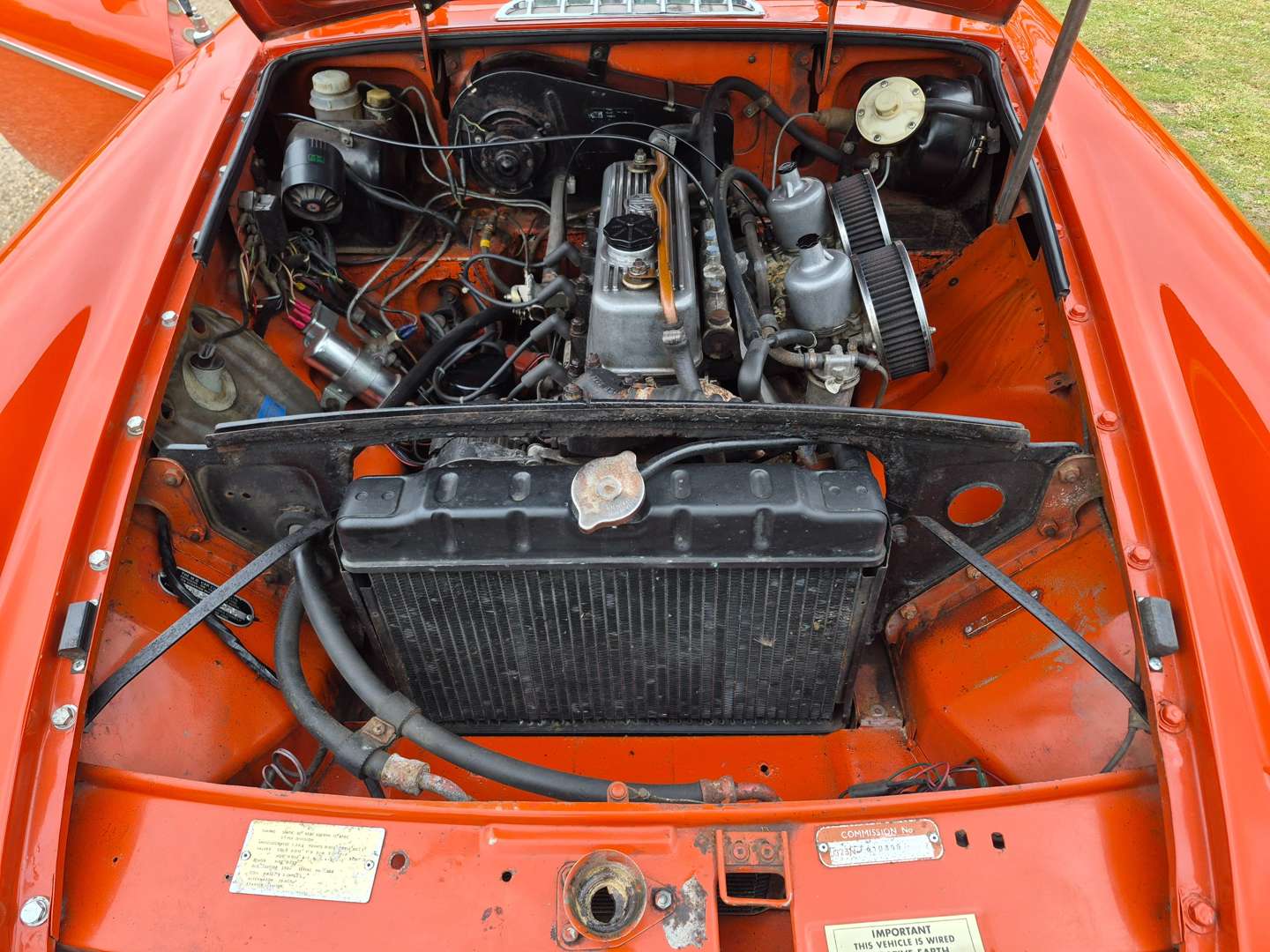 <p>1970 MG B ROADSTER</p>