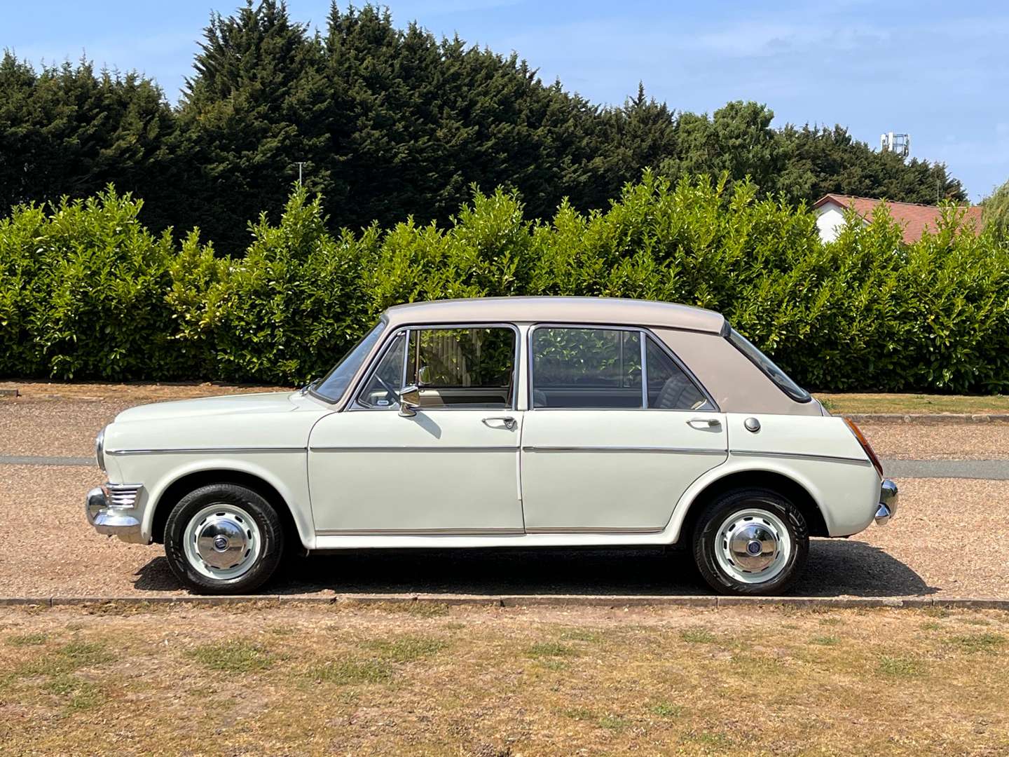 <p>1968 RILEY KESTREL MKII</p>