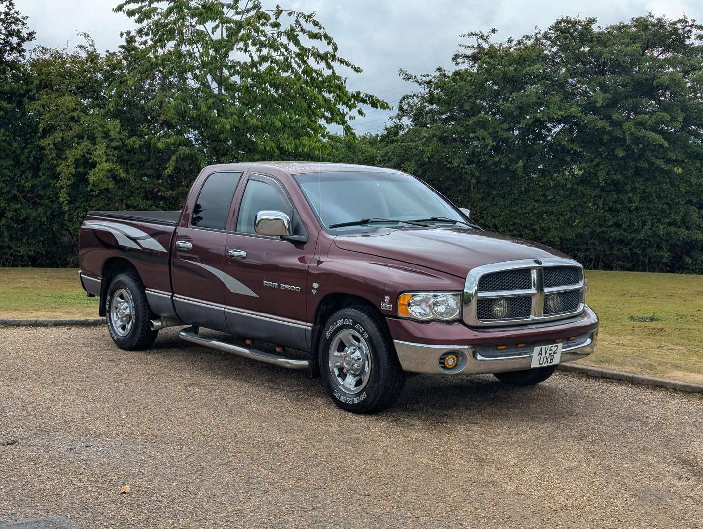 <p>2003 DODGE RAM 2500 SLT LHD</p>