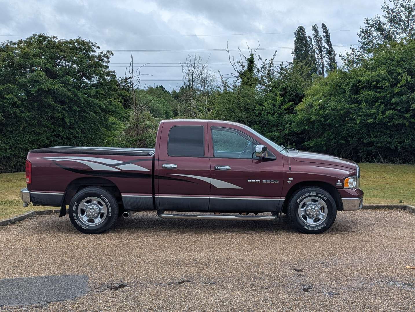 <p>2003 DODGE RAM 2500 SLT LHD</p>