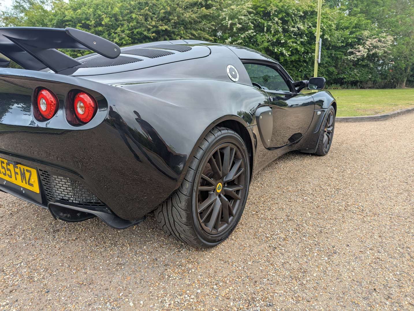 <p>2005 LOTUS EXIGE COUPE</p>