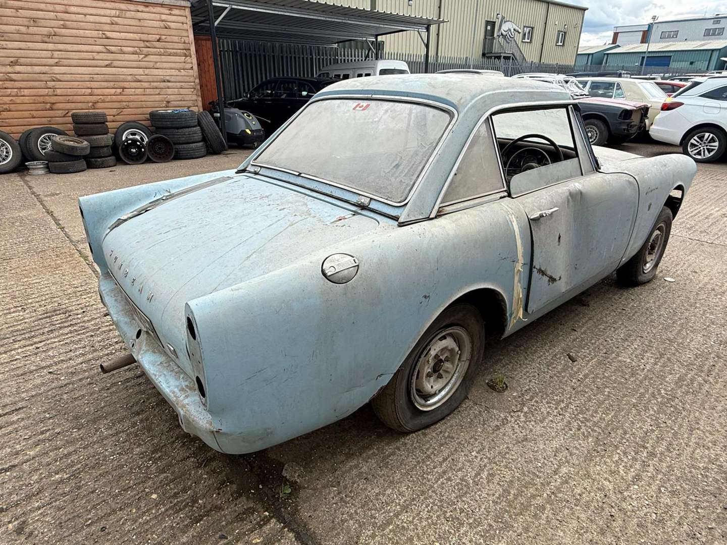 <p>1964 SUNBEAM ALPINE SERIES IV GT</p>