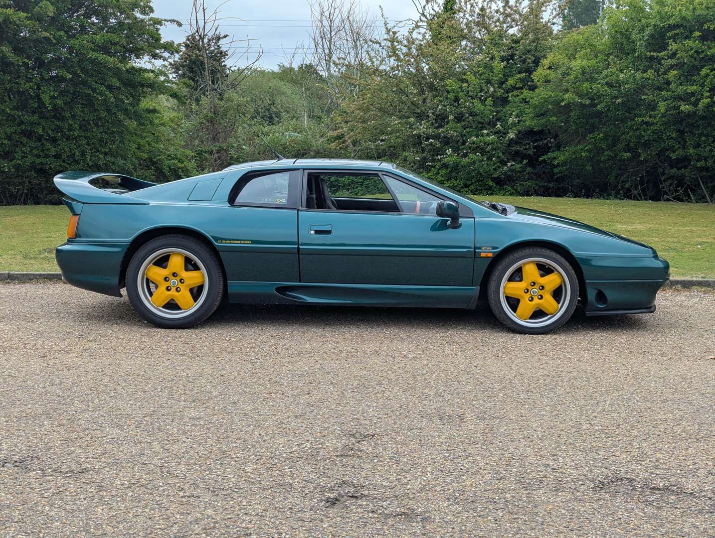 <p>1995 LOTUS ESPRIT TURBO S4</p>