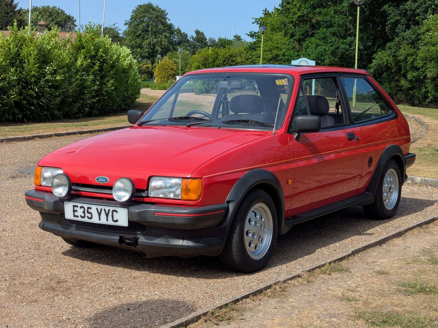 <p>1988 FORD FIESTA XR2</p>