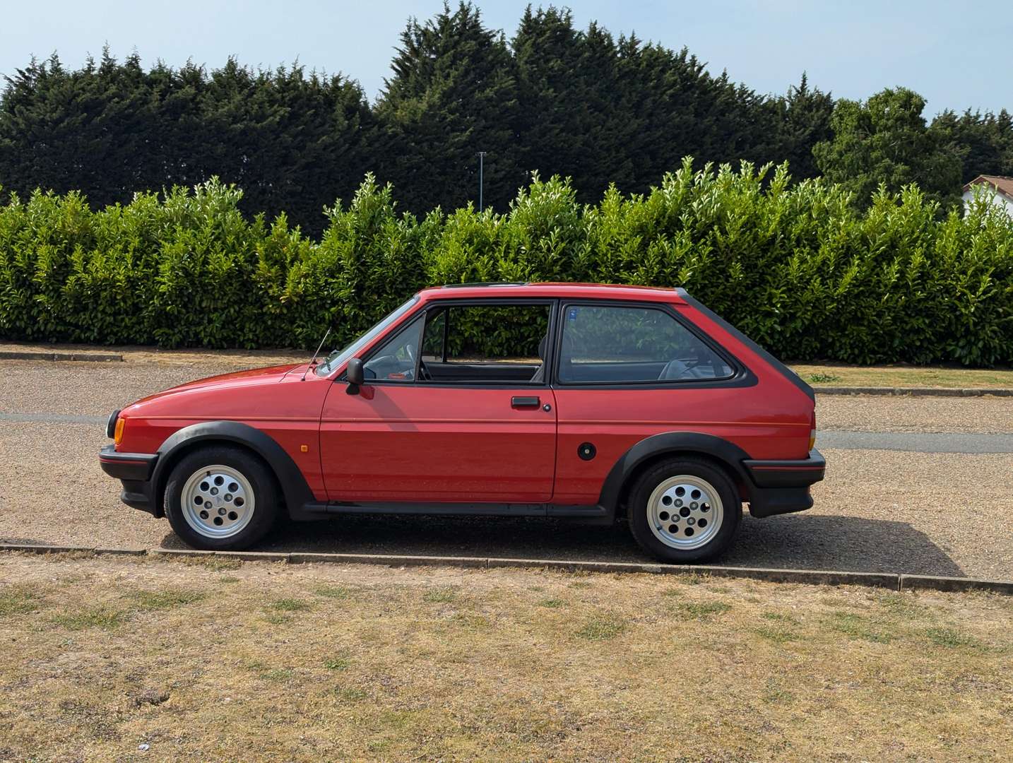 <p>1988 FORD FIESTA XR2</p>