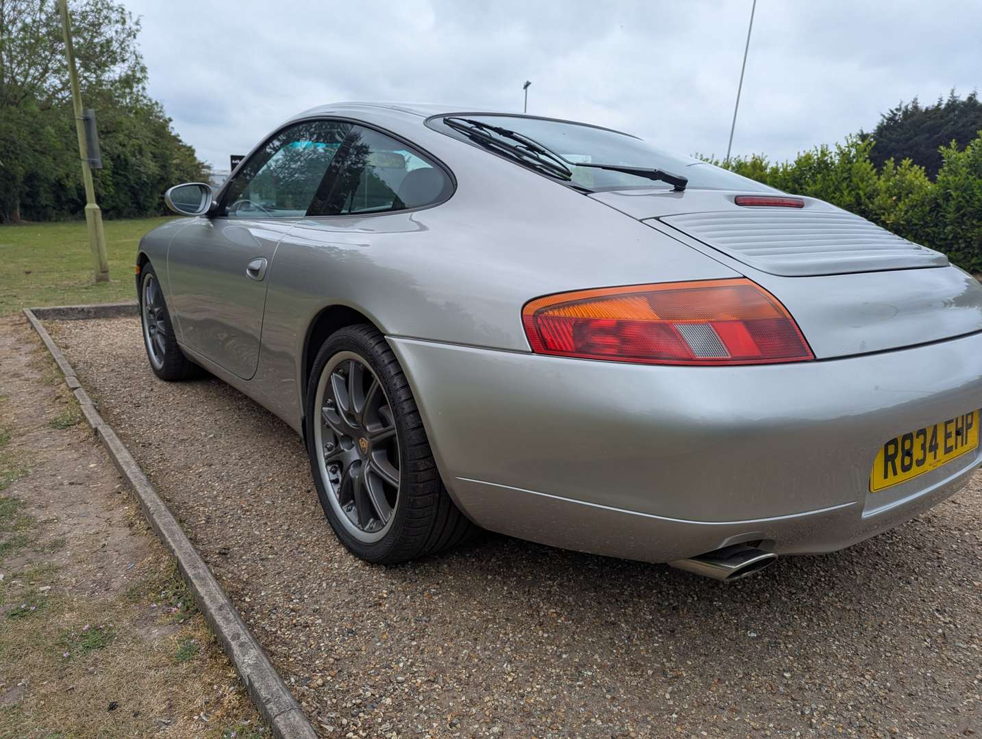 <p>1998 PORSCHE 911 3.4 CARRERA</p>