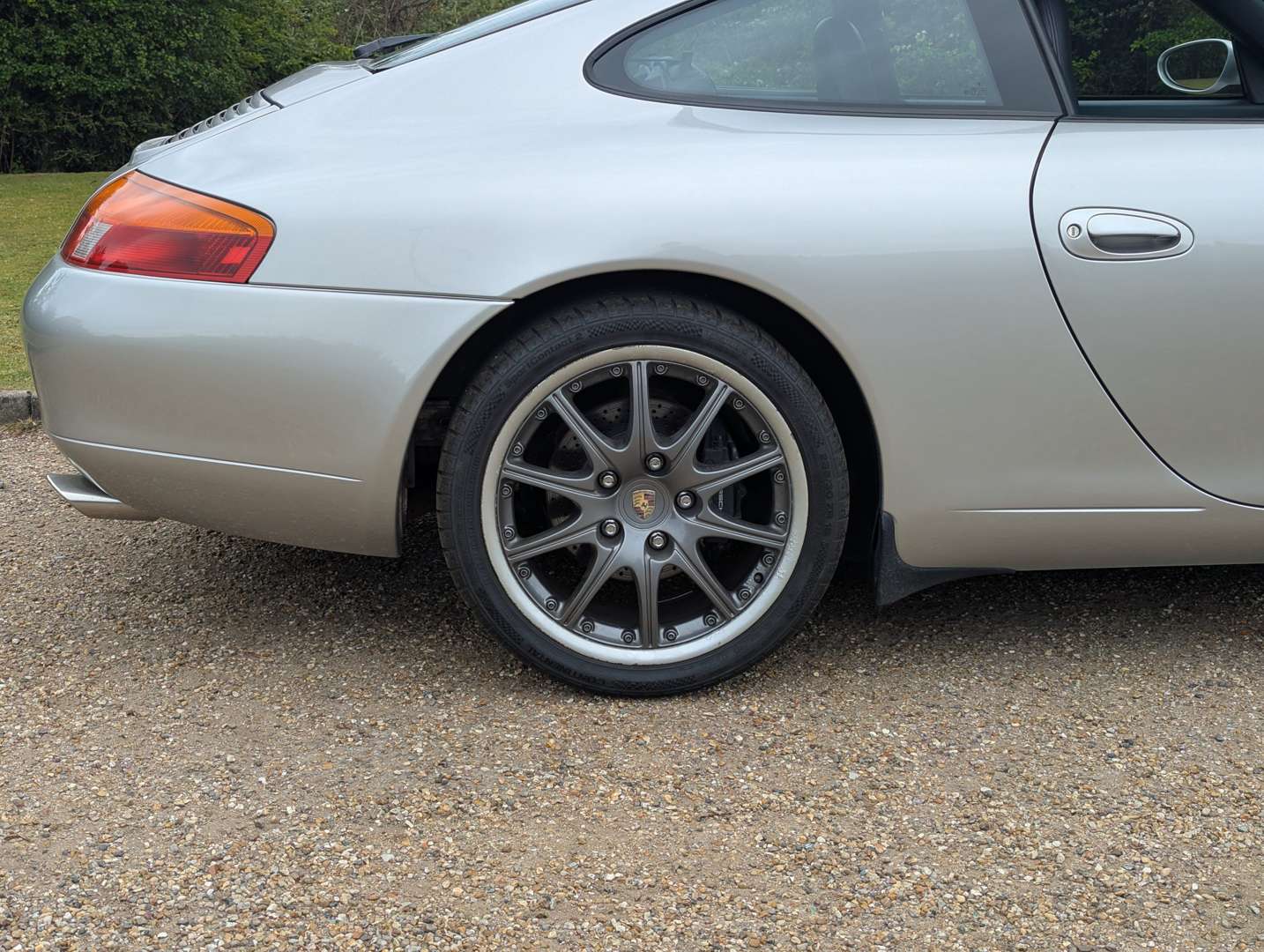 <p>1998 PORSCHE 911 3.4 CARRERA</p>