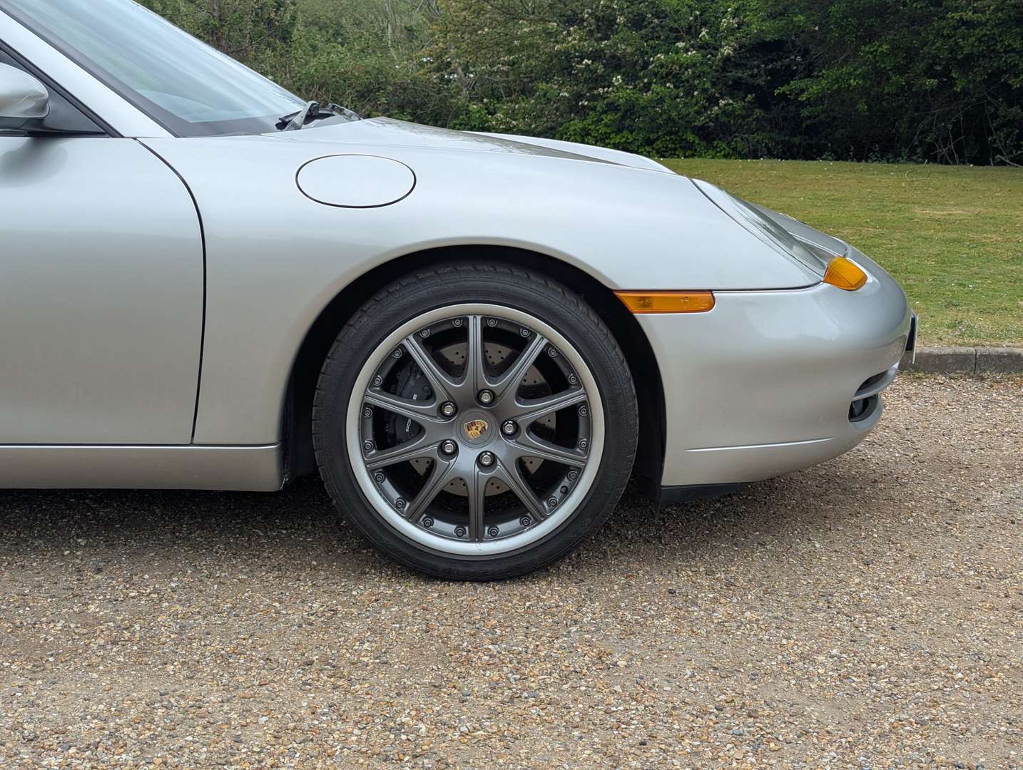 <p>1998 PORSCHE 911 3.4 CARRERA</p>