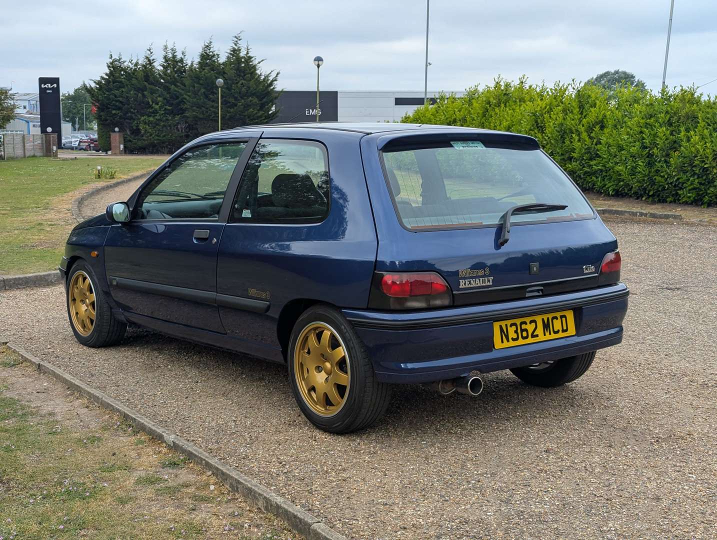 <p>1995 RENAULT CLIO WILLIAMS 3</p>