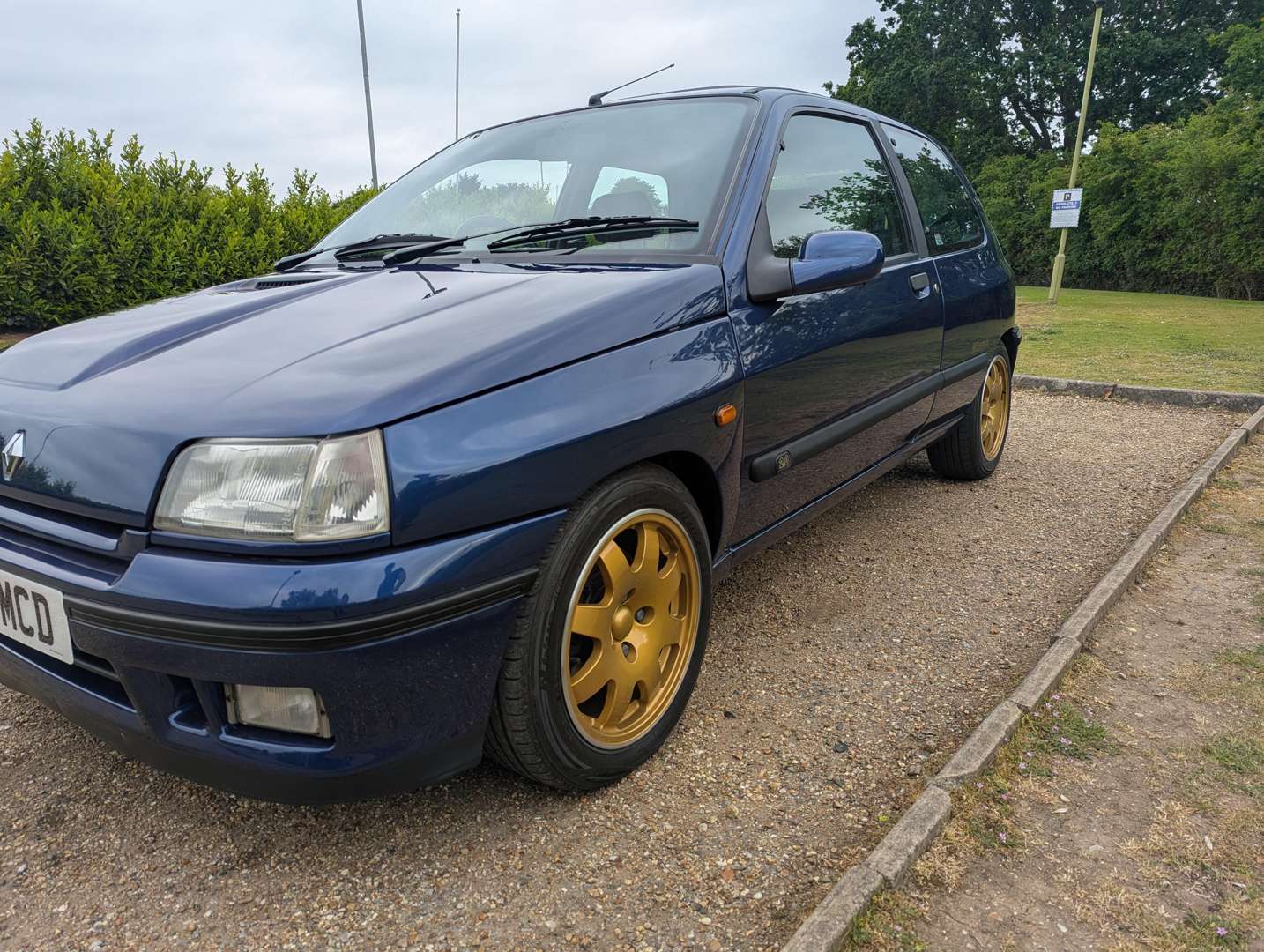 <p>1995 RENAULT CLIO WILLIAMS 3</p>