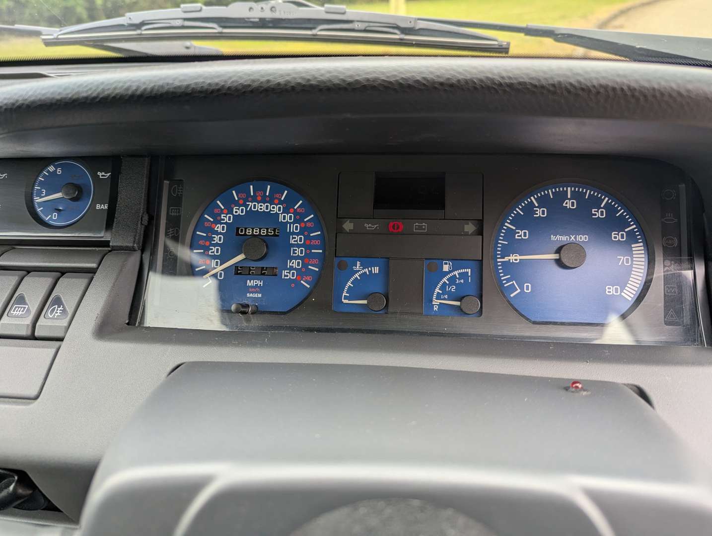 <p>1995 RENAULT CLIO WILLIAMS 3</p>
